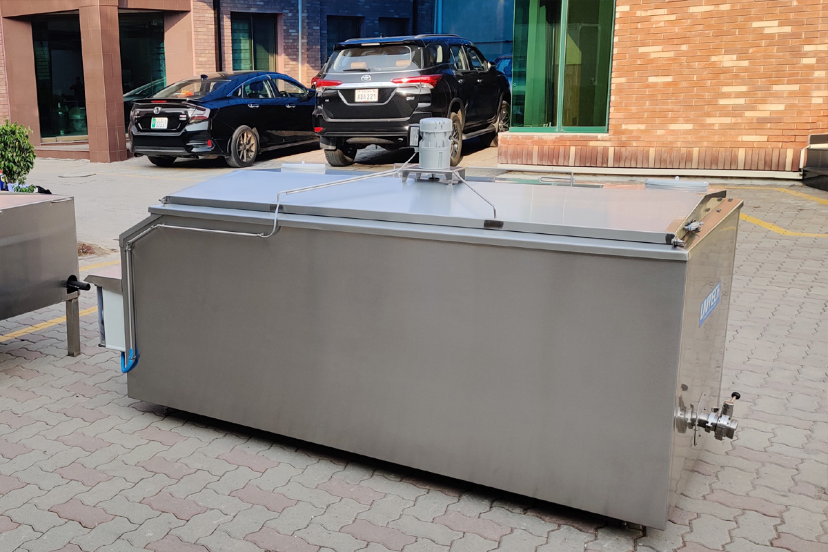 Horizontal_Milk_Cooling_Tank10